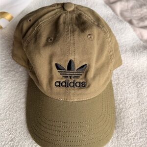 Adidas Army Green/Brown Adjustable Women’s hat